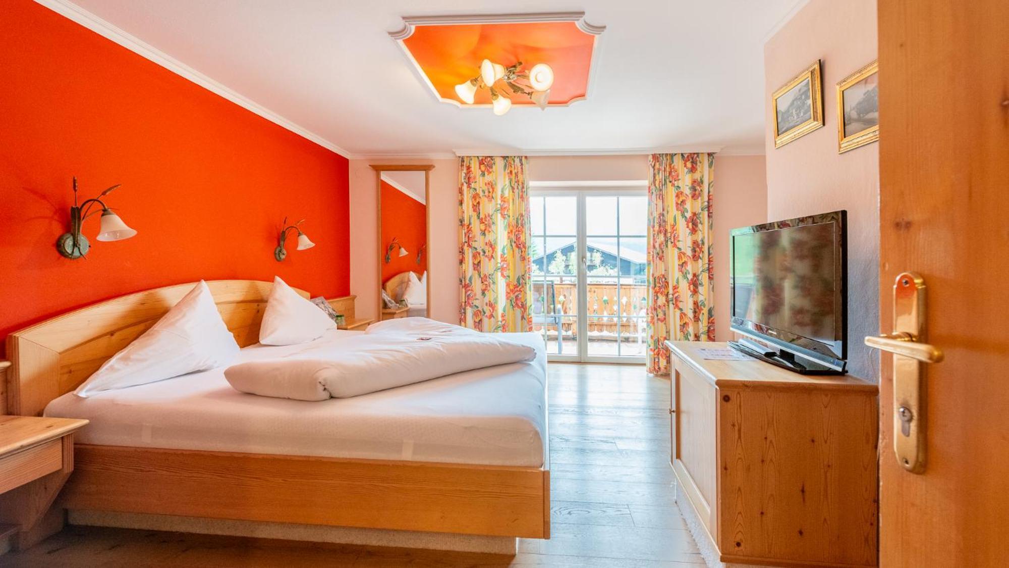 Hotel Foersterhof Lebe Pur, Geniesse Den Tag Saint Wolfgang Kültér fotó