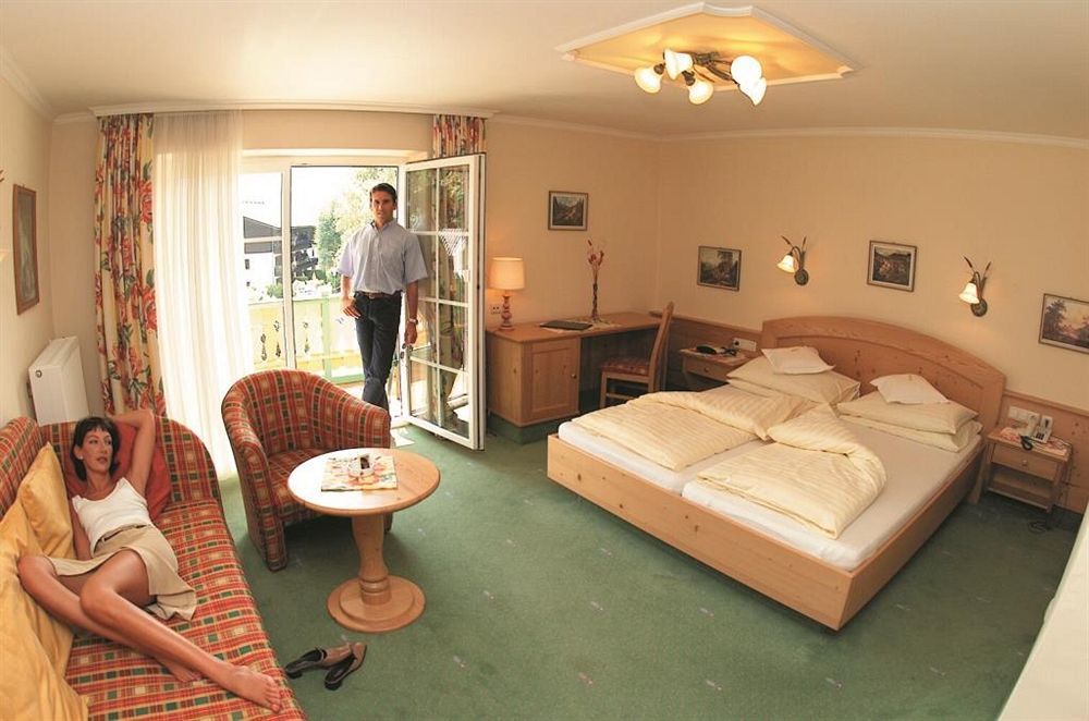 Hotel Foersterhof Lebe Pur, Geniesse Den Tag Saint Wolfgang Kültér fotó